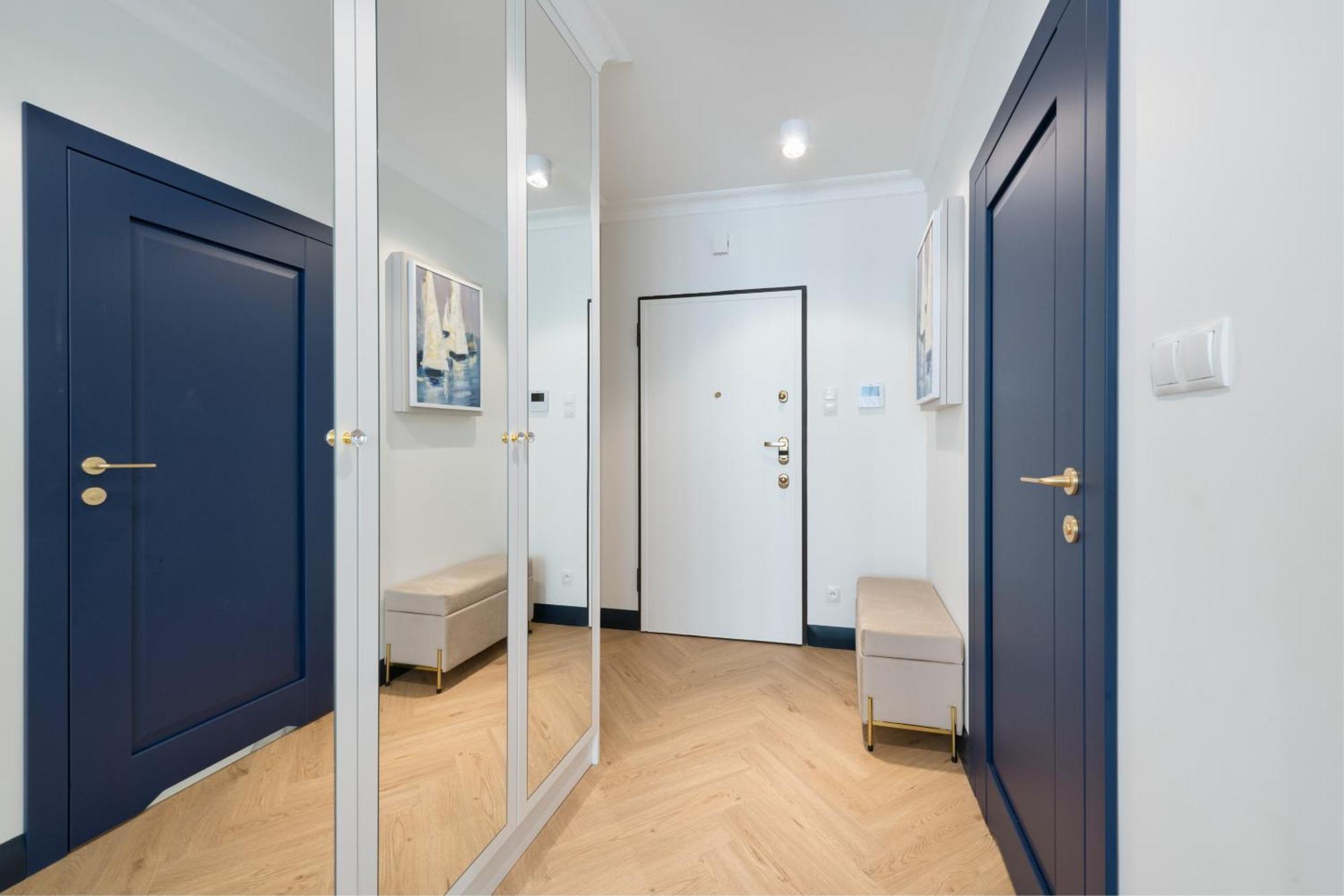 Apartment Dr - Sail